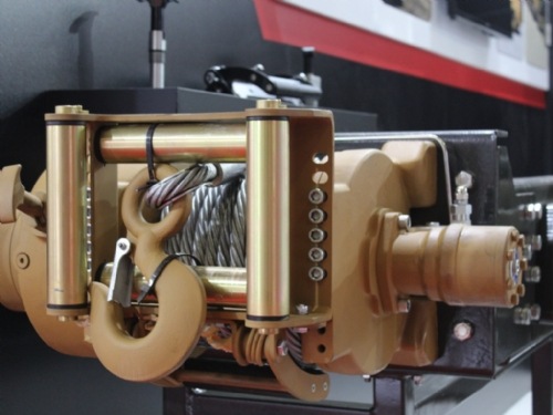 IDEF 19 Halat Tamburu Hammer Winch